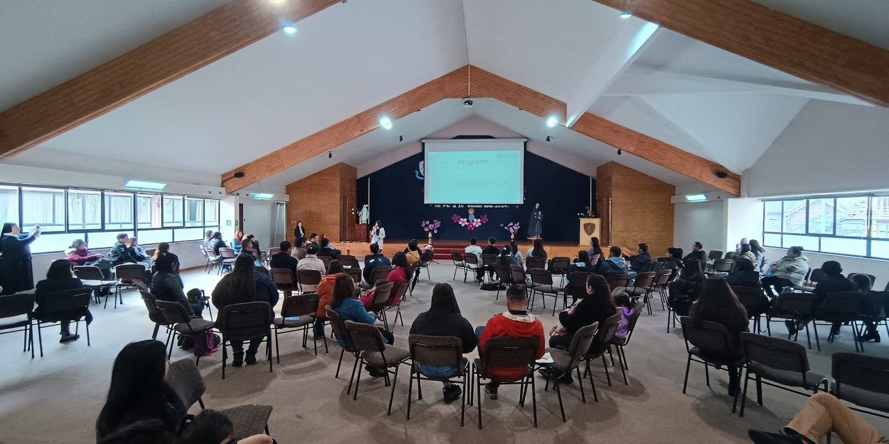 Actividad de bienvenida para apoderados nuevos y estudiantes